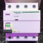 Schneider 4 Pole Circuit Breaker – Heavy Duty Power Protection Ghana