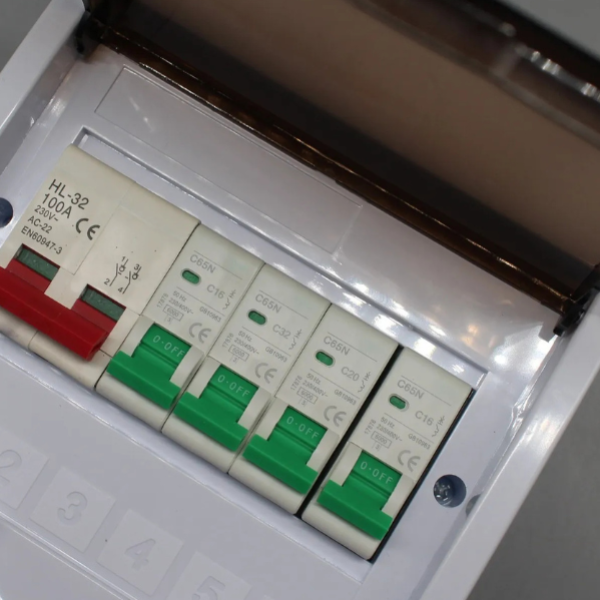 4 Way RCCB Outdoor Distribution Box ABS Weatherproof Main Switch Box Ghana