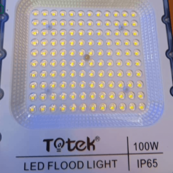 100W COB LED Floodlight – IP66 Waterproof High Bright Outdoor Security Light for Ghana