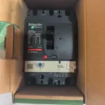 250A Schneider 4-Pole Circuit Breaker – Heavy Duty AC Protection Ghana (175A–250A Available)