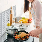 Aluminum Kitchen Splash Guard Ghana – Keep Your Stove Clean