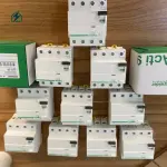 Schneider 2 Pole Circuit Breaker – Reliable Electrical Protection for Homes & Businesses in Ghana