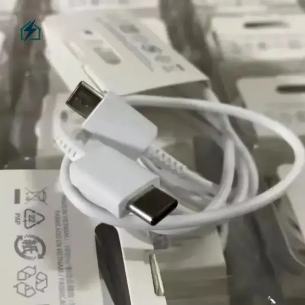 USB-C to USB-C Fast Charging Cable 60W/100W – PD Type-C Charging & Data Cable for Samsung, iPad, MacBook & Android | Ghana